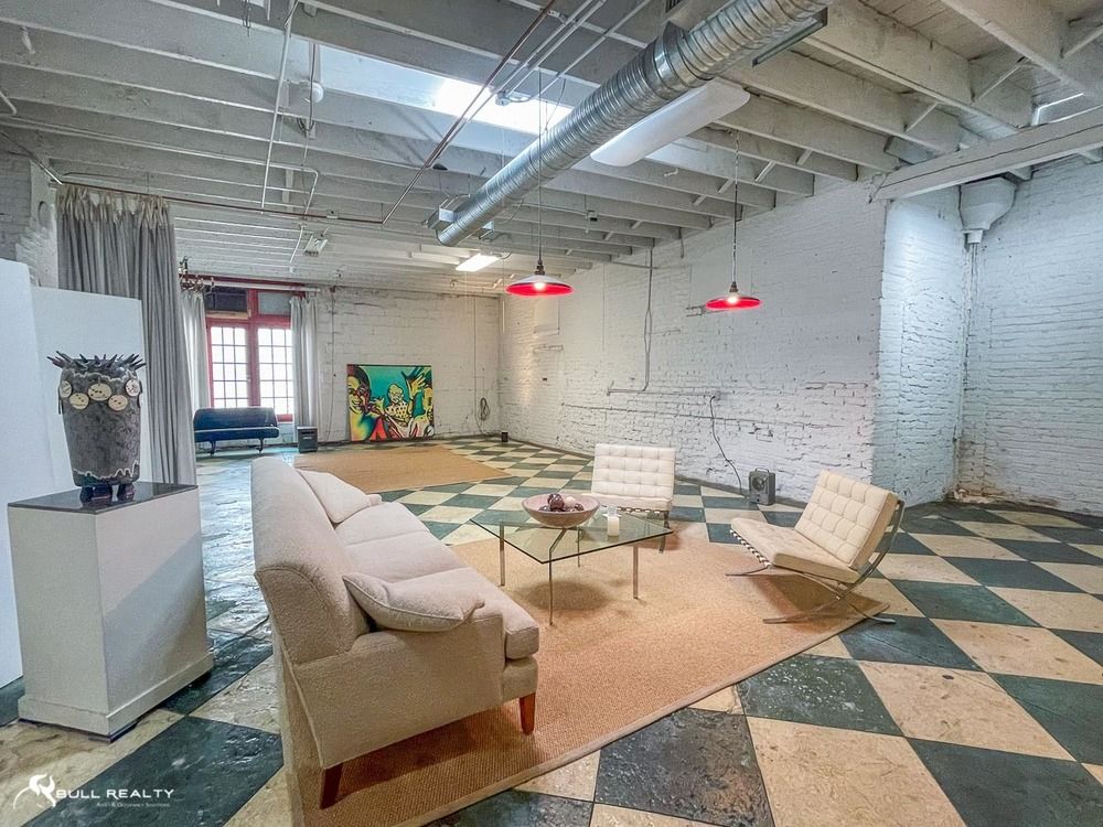 Live-Work Opportunity in Heart of West Midtown | ± 5,200 SF | Showroom/ Industrial/ Loft-Office: 903 & 905 Marietta St NW, Atlanta, GA 30318